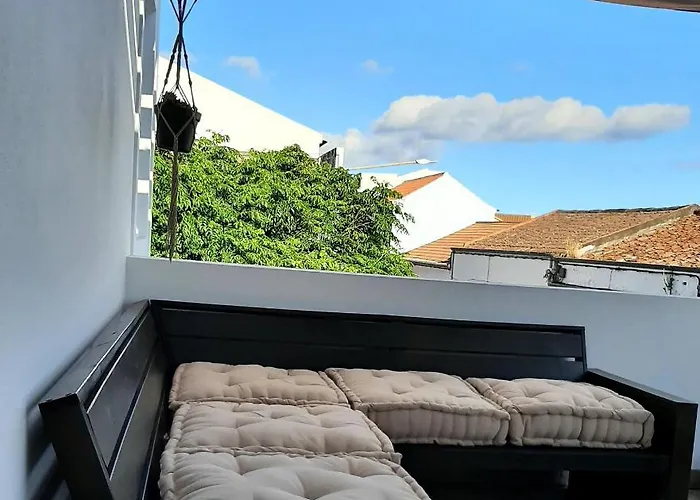 Nikau - Garden By The Sea * Lagoa (Azores)